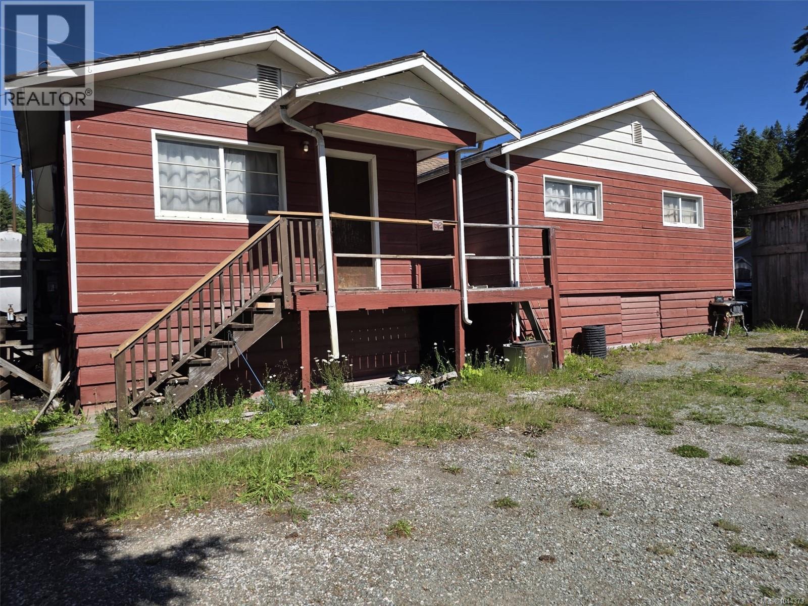 62 Kinman Ave - 1