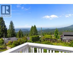186 E Braemar Road, Vancouver, BC V7N1P9 Photo 12