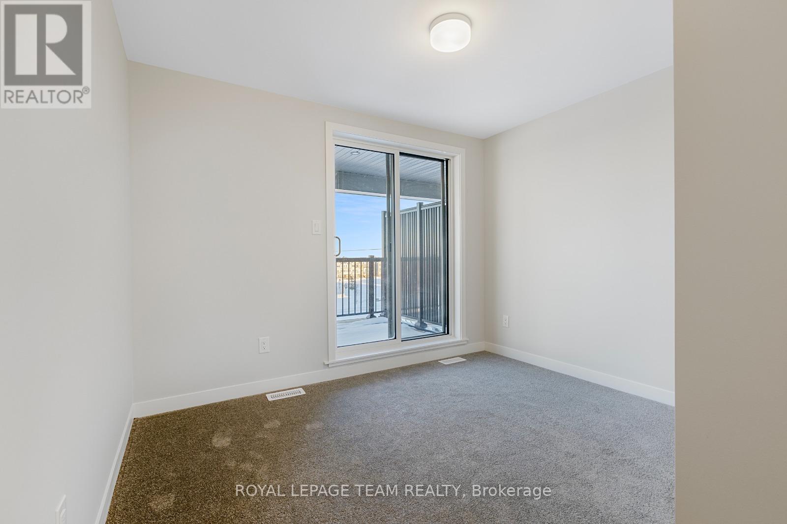 2 Bed, 3 Bath House for Rent in Ottawa – 320 PARNIAN PRIVATE, Ottawa – MLS# X13482004 - Image 9