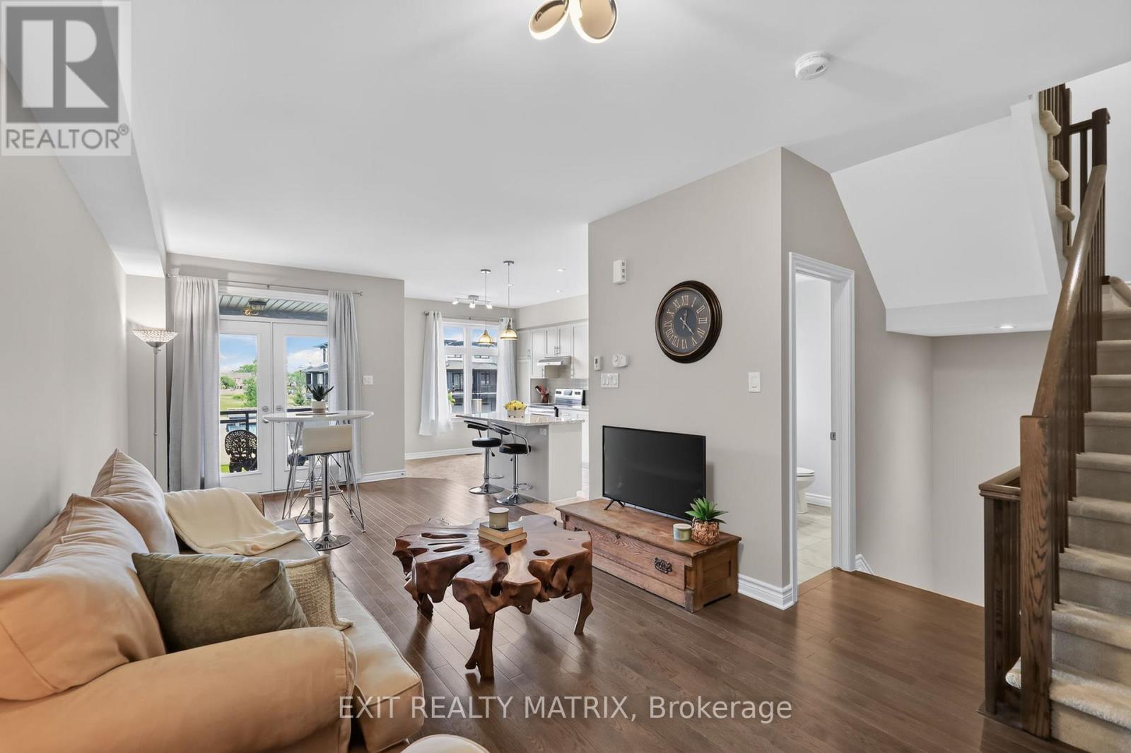 2 Bed, 4 Bath House for Sale in Ottawa – 204 BALTIC PRIVATE, Ottawa – MLS# X13482008 - Image 6