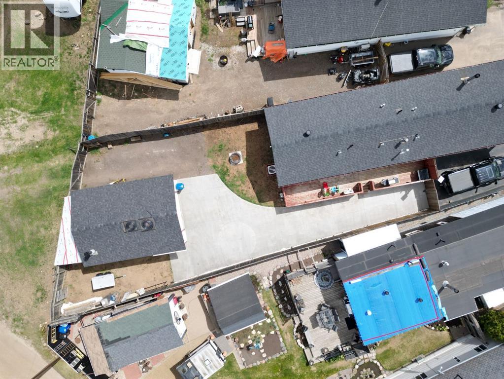 212 Gregoire Crescent - 46