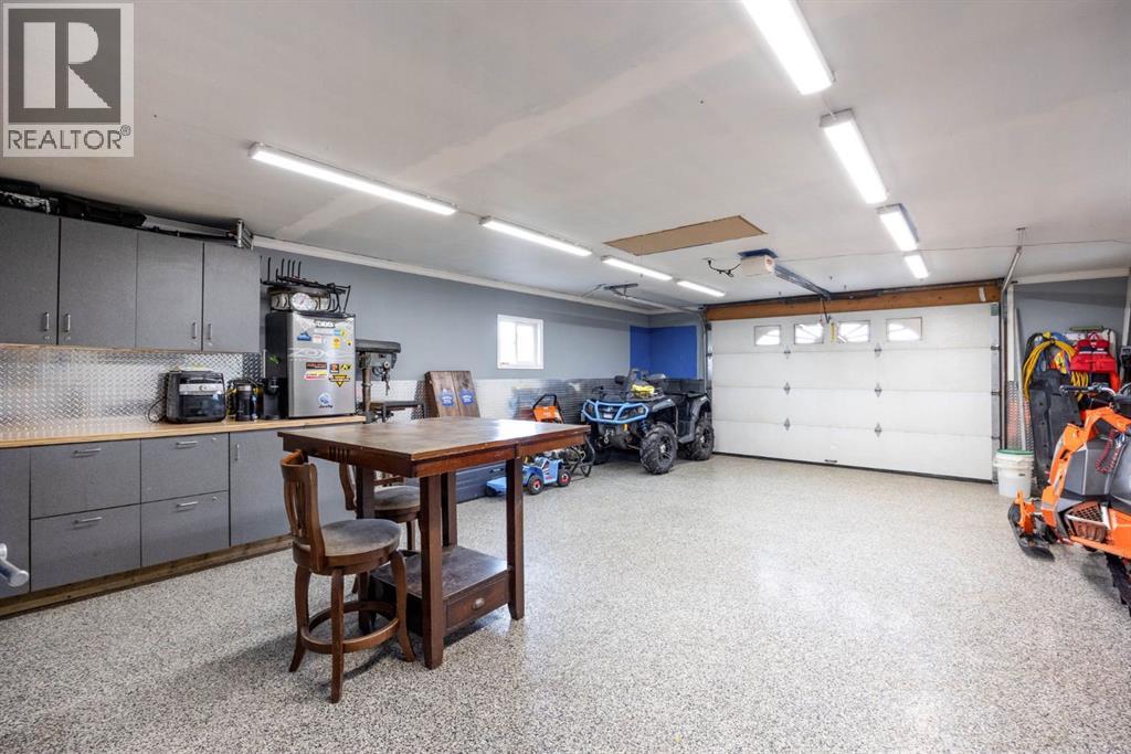 212 Gregoire Crescent - 26