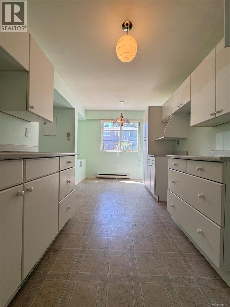 #4 715 Malone Rd - 10