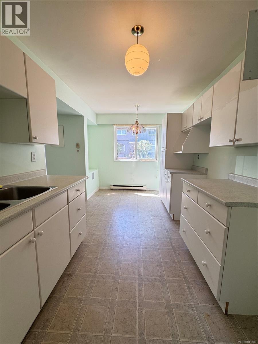 #4 715 Malone Rd - 12