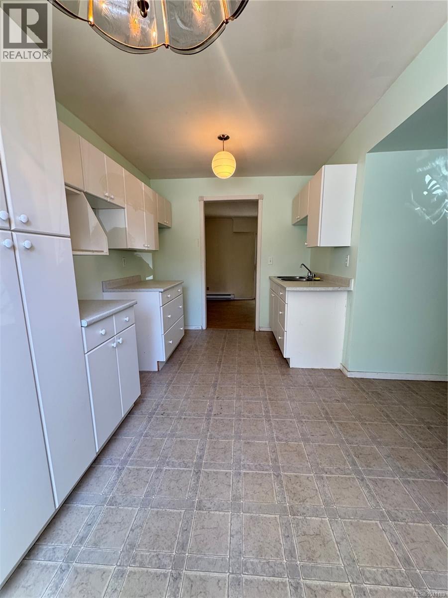 #4 715 Malone Rd - 19