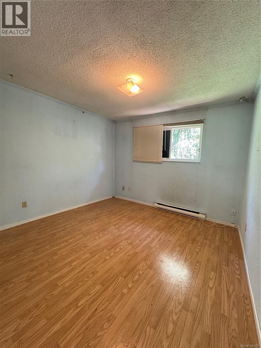 #4 715 Malone Rd - 30
