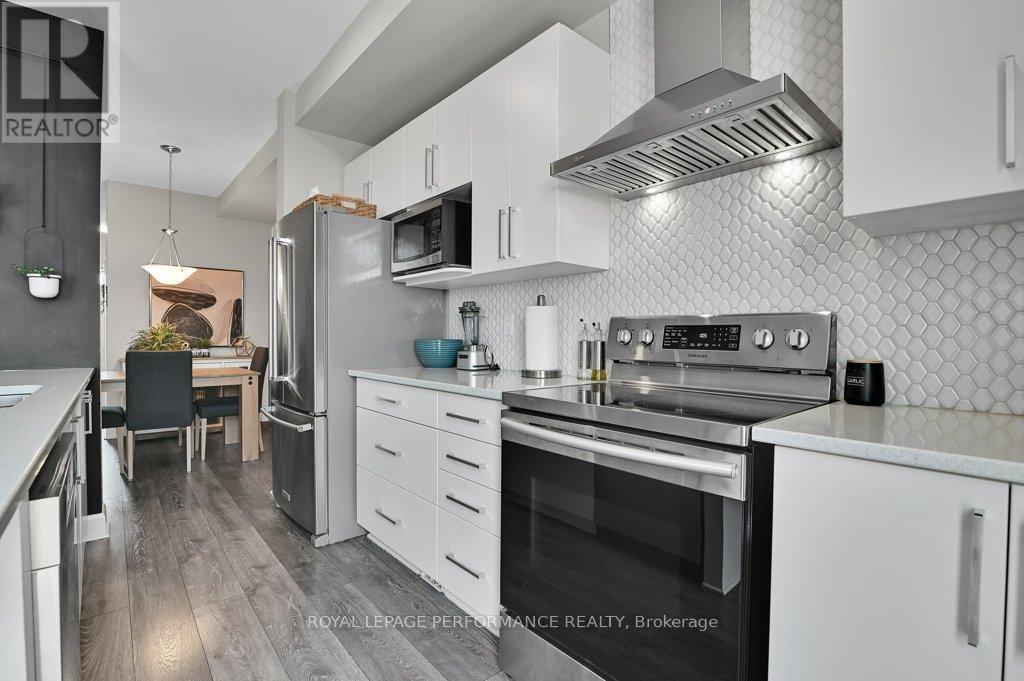 3 Bed, 3 Bath House for Rent in Ottawa – 279 MOUNTAIN SORREL WAY, Ottawa – MLS# X13482044 - Image 12