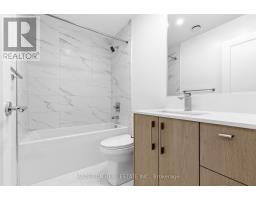 711 - 8 Manor Road W, Toronto, ON M4S0E6 Photo 12