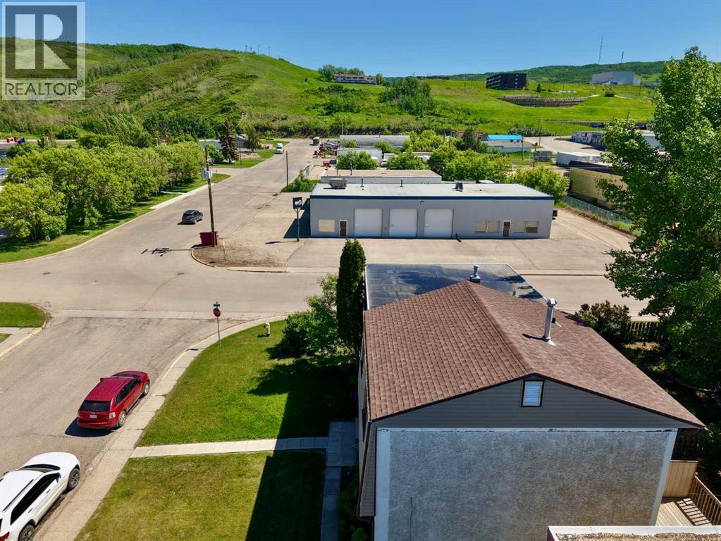 9527 89 Avenue - photo 3