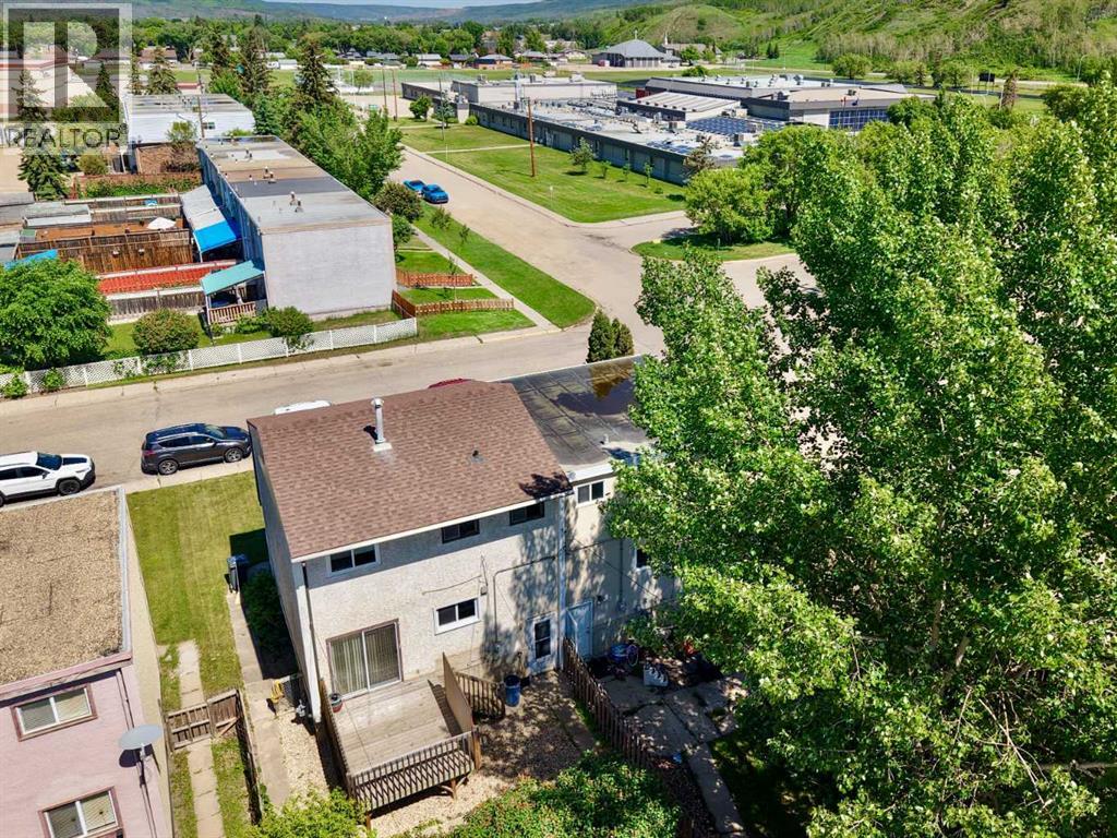 9527 89 Avenue - photo 4