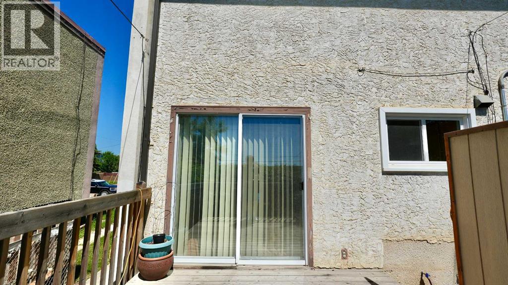 9527 89 Avenue — photo 44