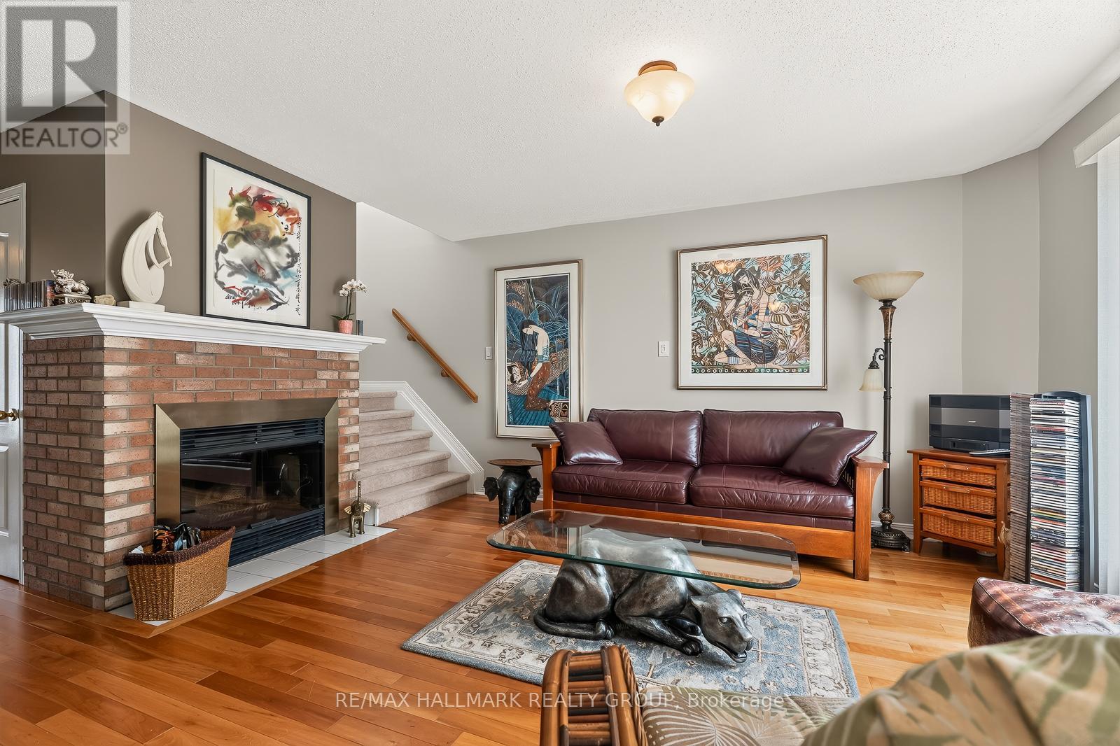 3 Bed, 3 Bath House for Sale in Ottawa – 511 DEANCOURT CRESCENT, Ottawa – MLS# X13482054 - Image 20