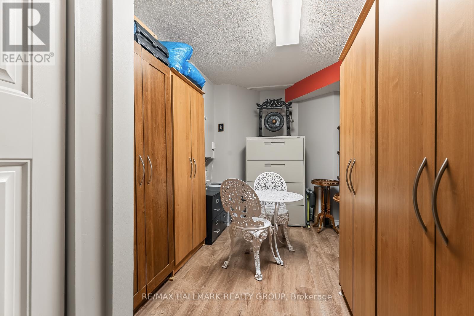3 Bed, 3 Bath House for Sale in Ottawa – 511 DEANCOURT CRESCENT, Ottawa – MLS# X13482054 - Image 39