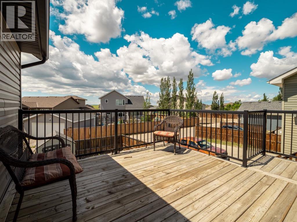 148 Mt Sundial Court W — photo 35