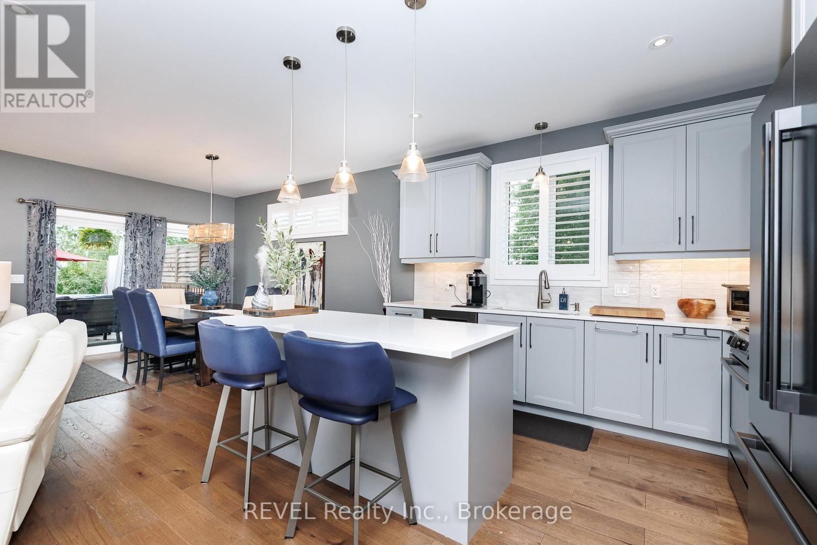 402 WASHINGTON ROAD - 15