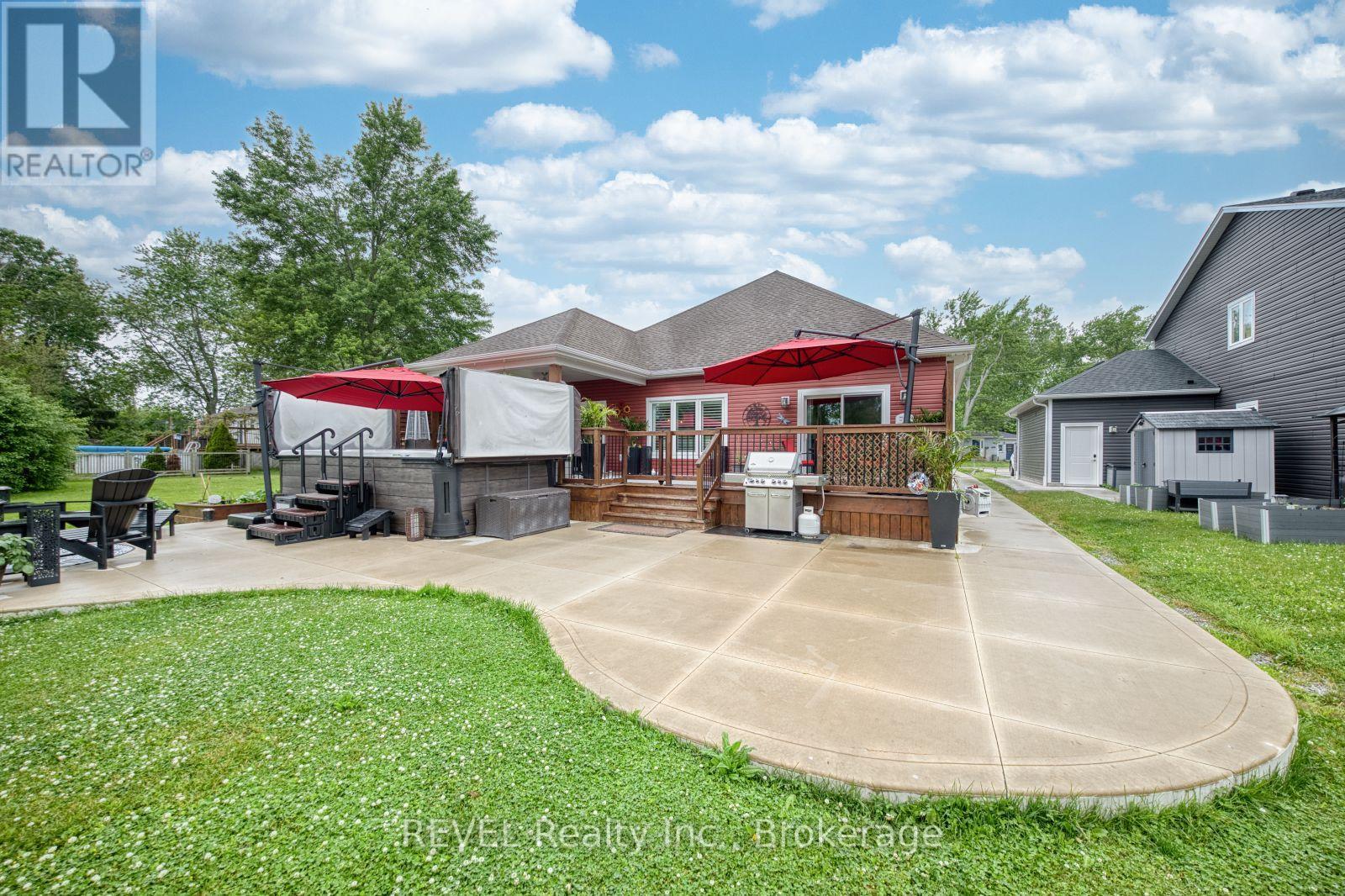 402 WASHINGTON ROAD - 32