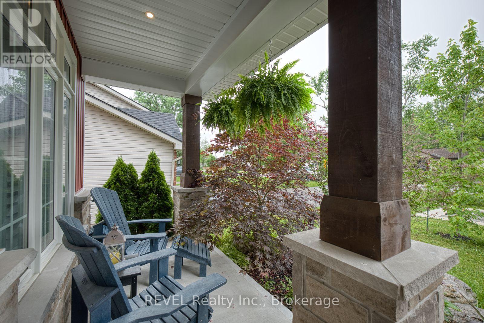 402 WASHINGTON ROAD - 7