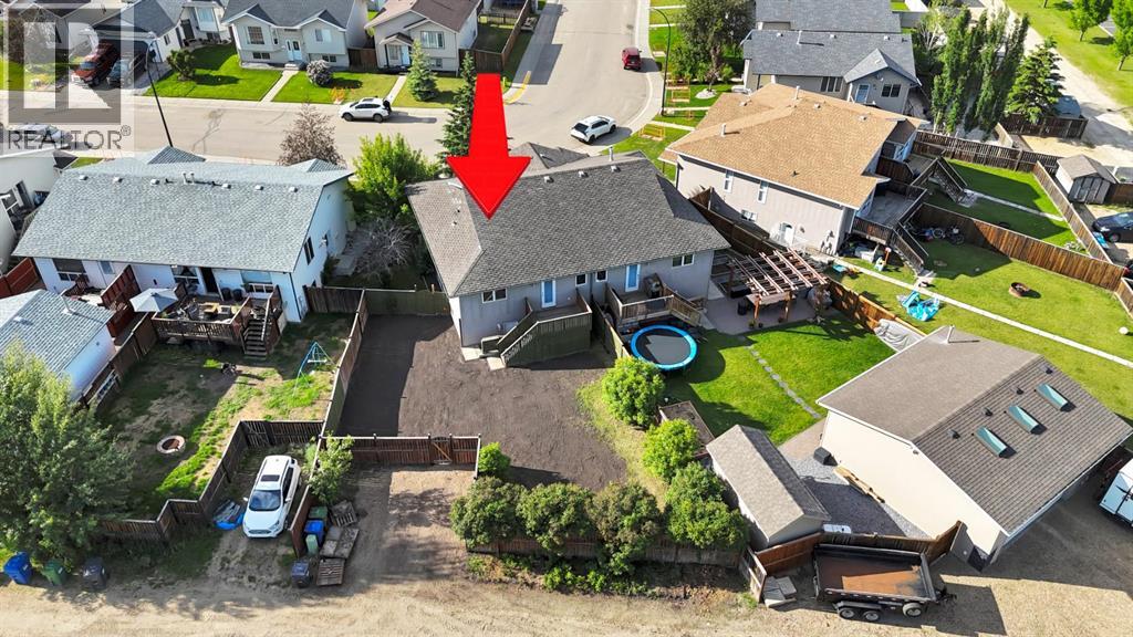132 Kirkland Close — photo 39