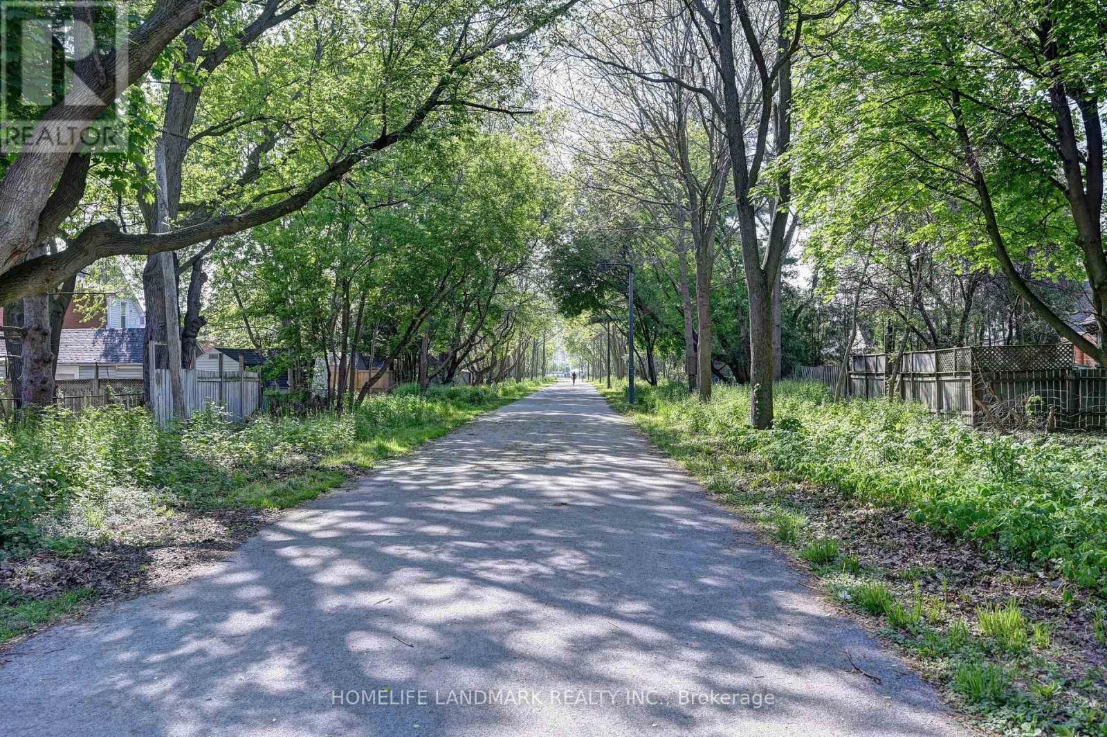 #301 77 LELAND STREET E - 21