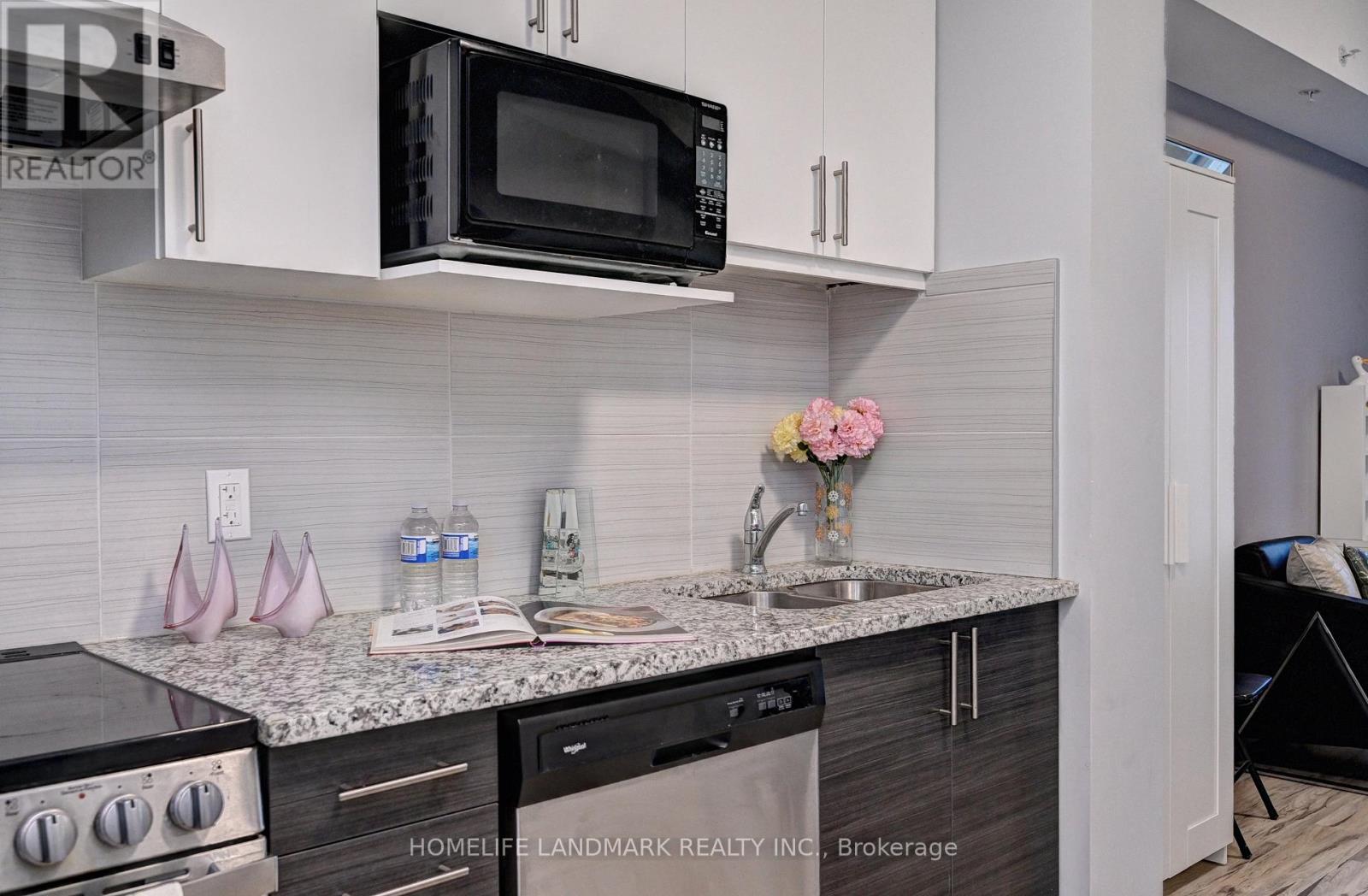 #301 77 LELAND STREET E - 8