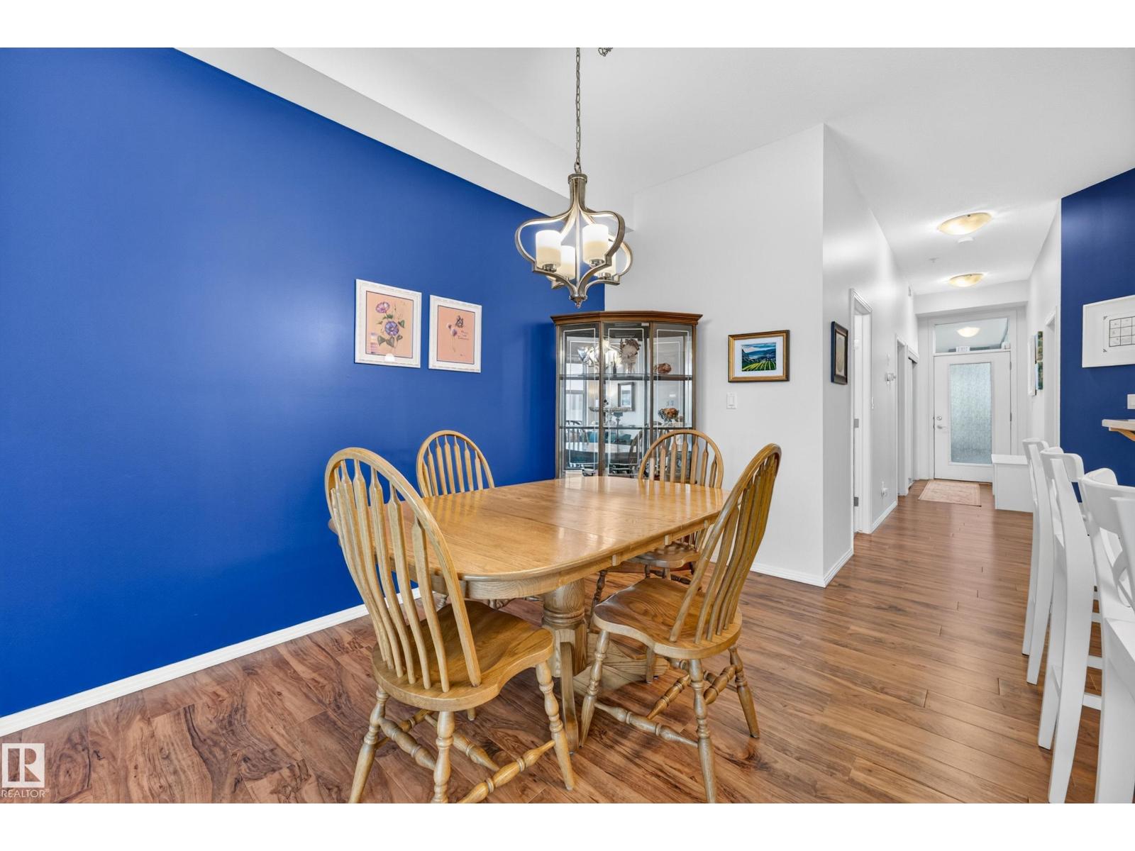 #410 10531 117 ST NW - 11