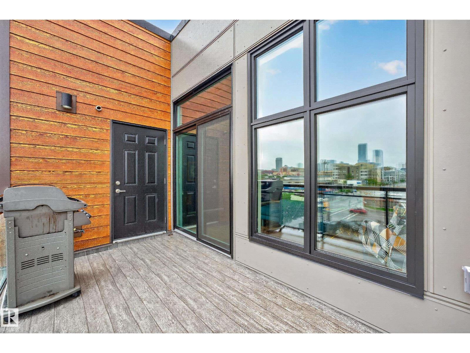 #410 10531 117 ST NW - 32