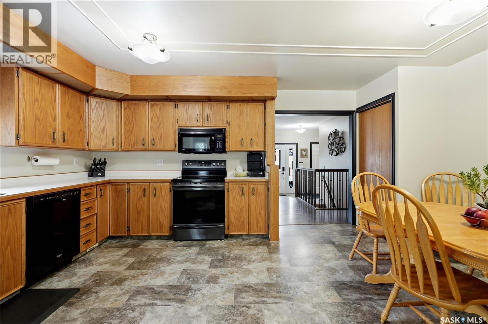 62 Robinson CRESCENT — photo 19