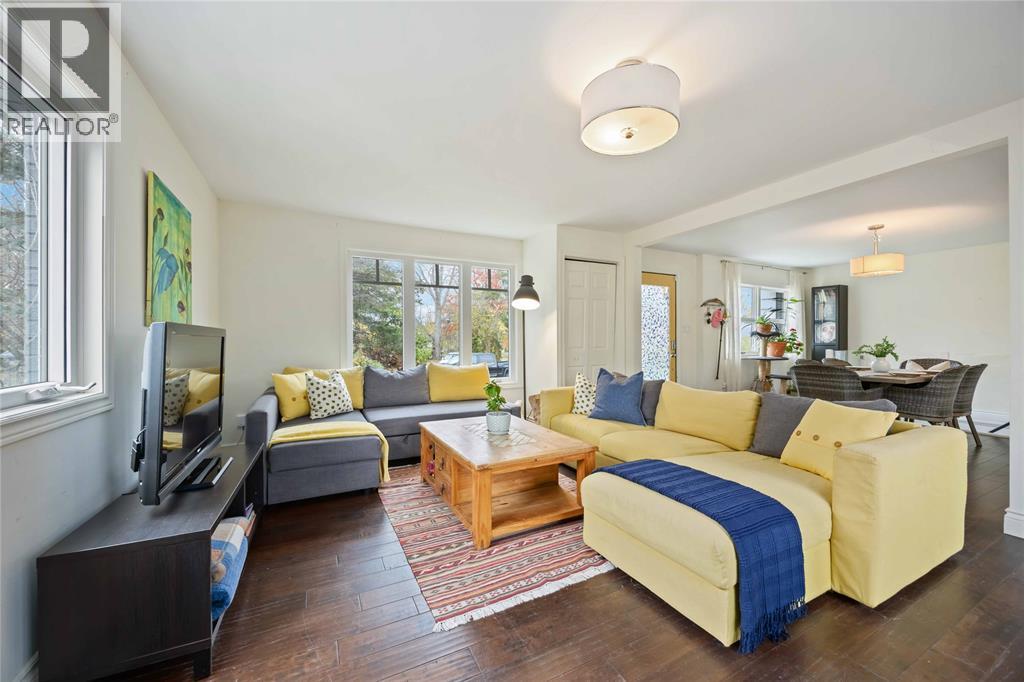 2006 Olive AVENUE - 6