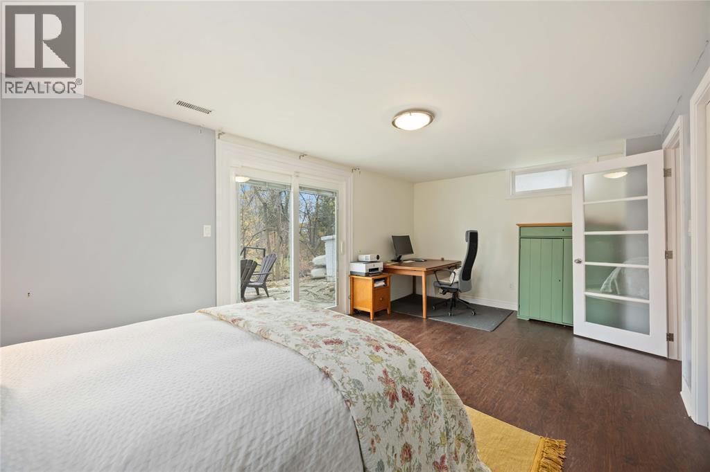 2006 Olive AVENUE - Image 24