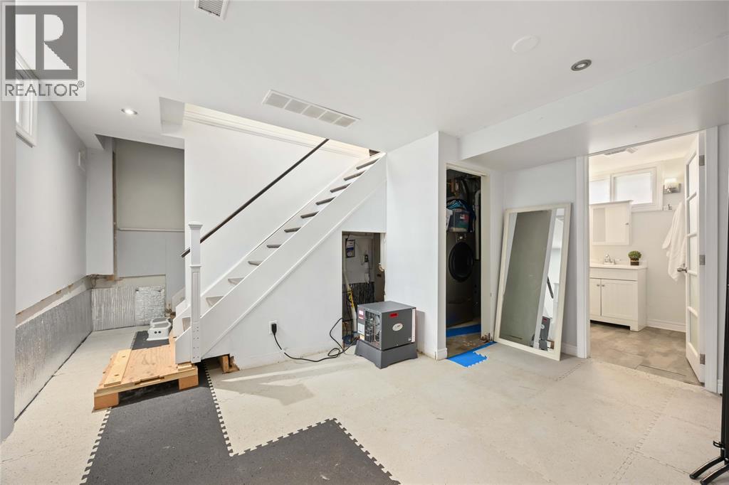 2006 Olive AVENUE - Image 26
