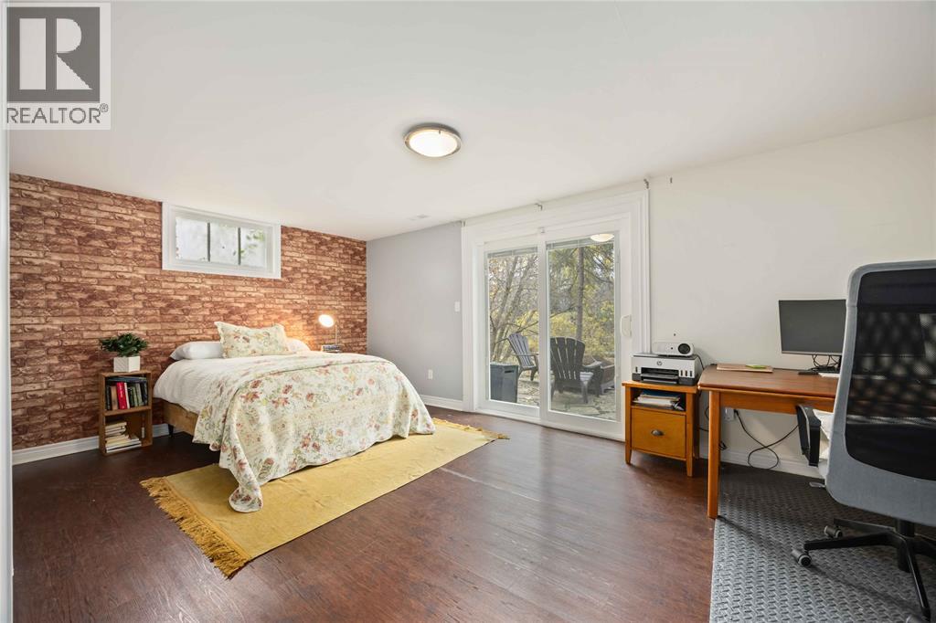 2006 Olive AVENUE - 23