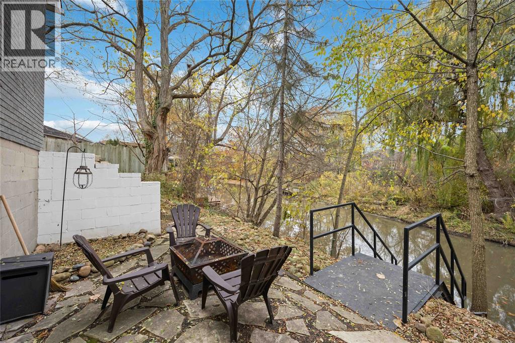 2006 Olive AVENUE - 33