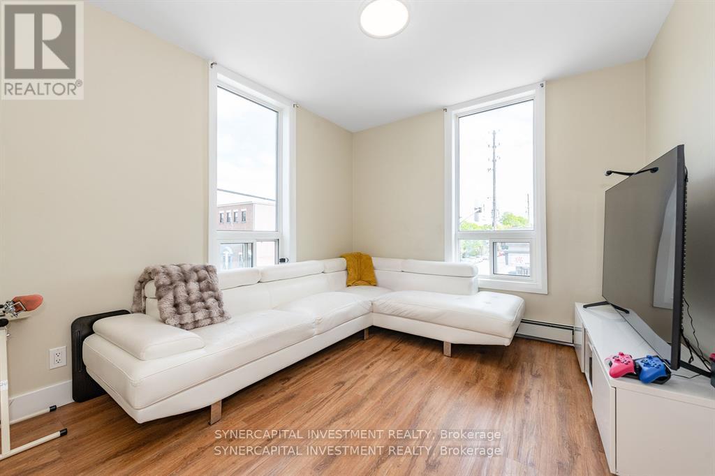 Business for Sale in Ottawa – 204 DALHOUSIE STREET, Ottawa – MLS# X13482080 - Image 19