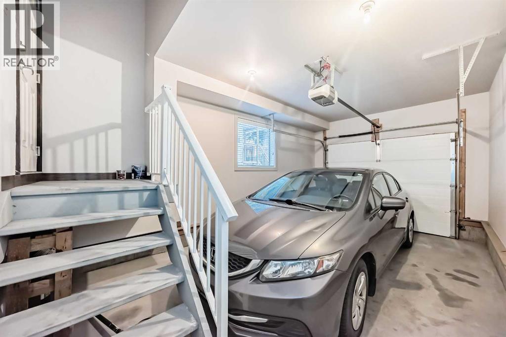 3825 1 Street NE - 25