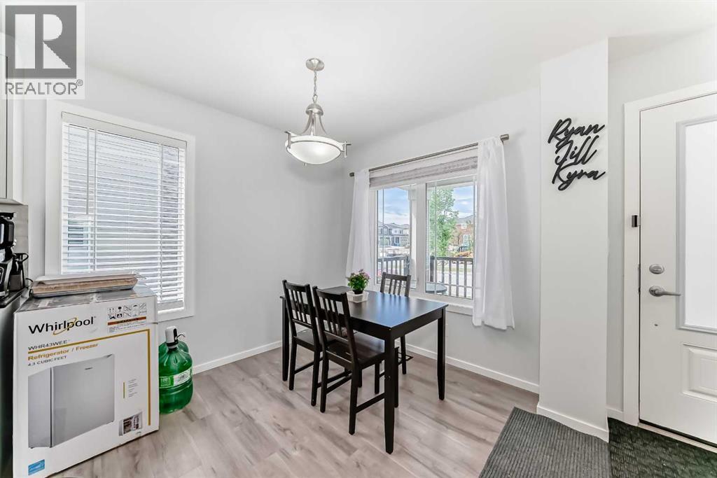 181 Yorkville Boulevard SW - 14