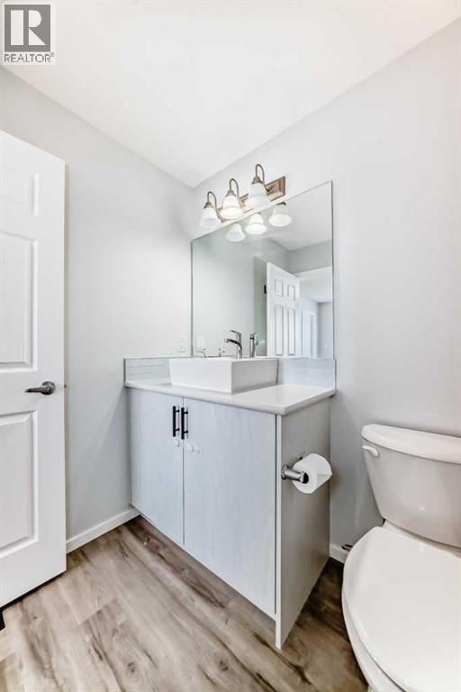 181 Yorkville Boulevard SW - 25