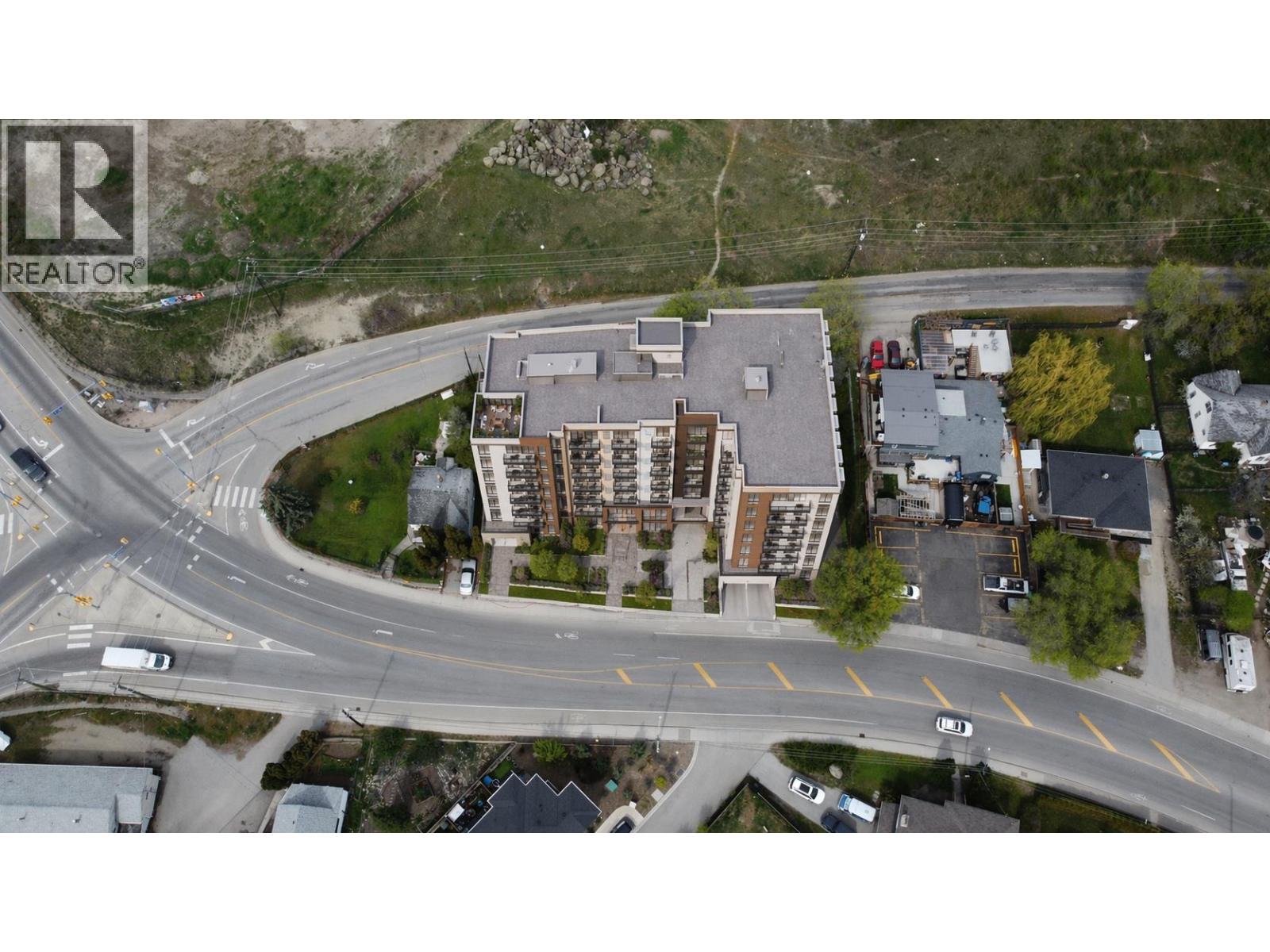 30 Avenue, Vernon