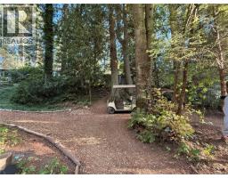 19 Captain Morgans Blvd, Protection Island, BC V9R6R1 Photo 8