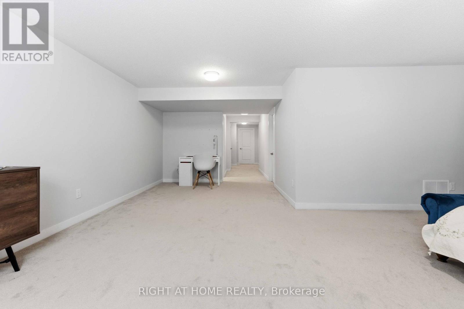 105 ALAMO STREET - 42
