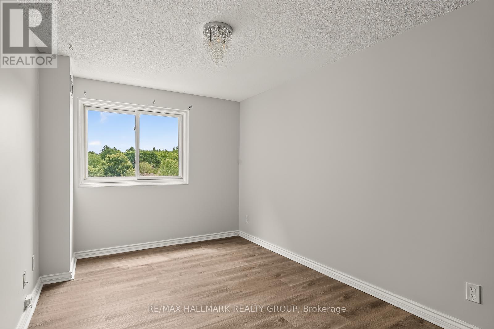 2 Bed, 1 Bath Apartment for Rent in Ottawa – 514 – 1599 LASSITER TERRACE, Ottawa – MLS# X13482142 - Image 21