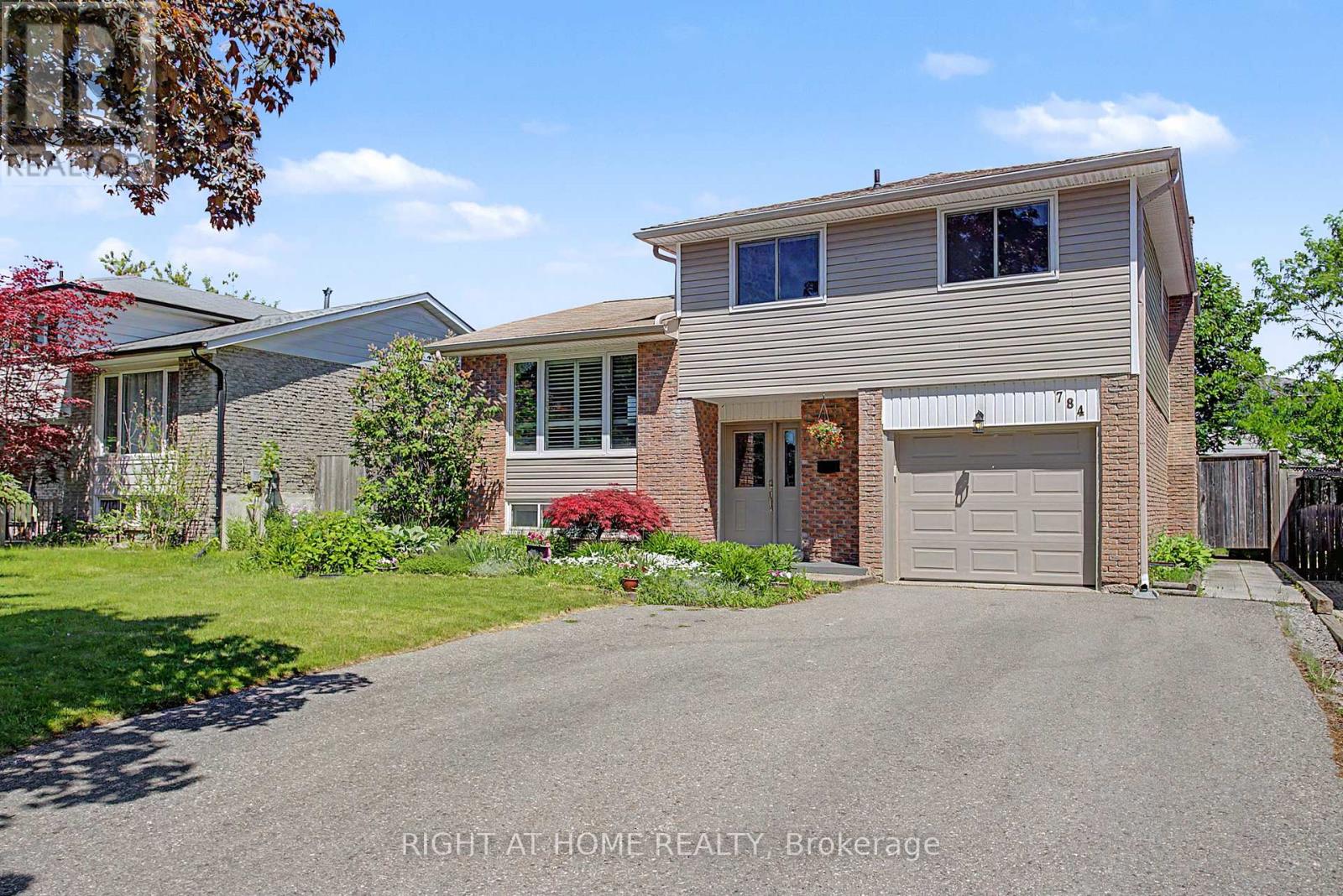 784 RODNEY COURT - 1