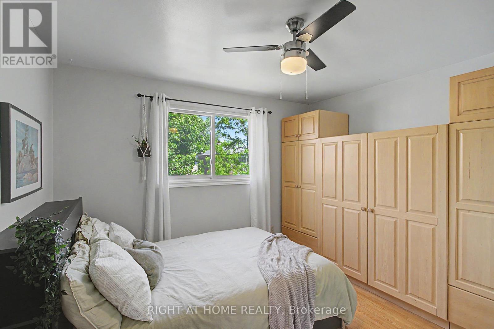 784 RODNEY COURT - 21