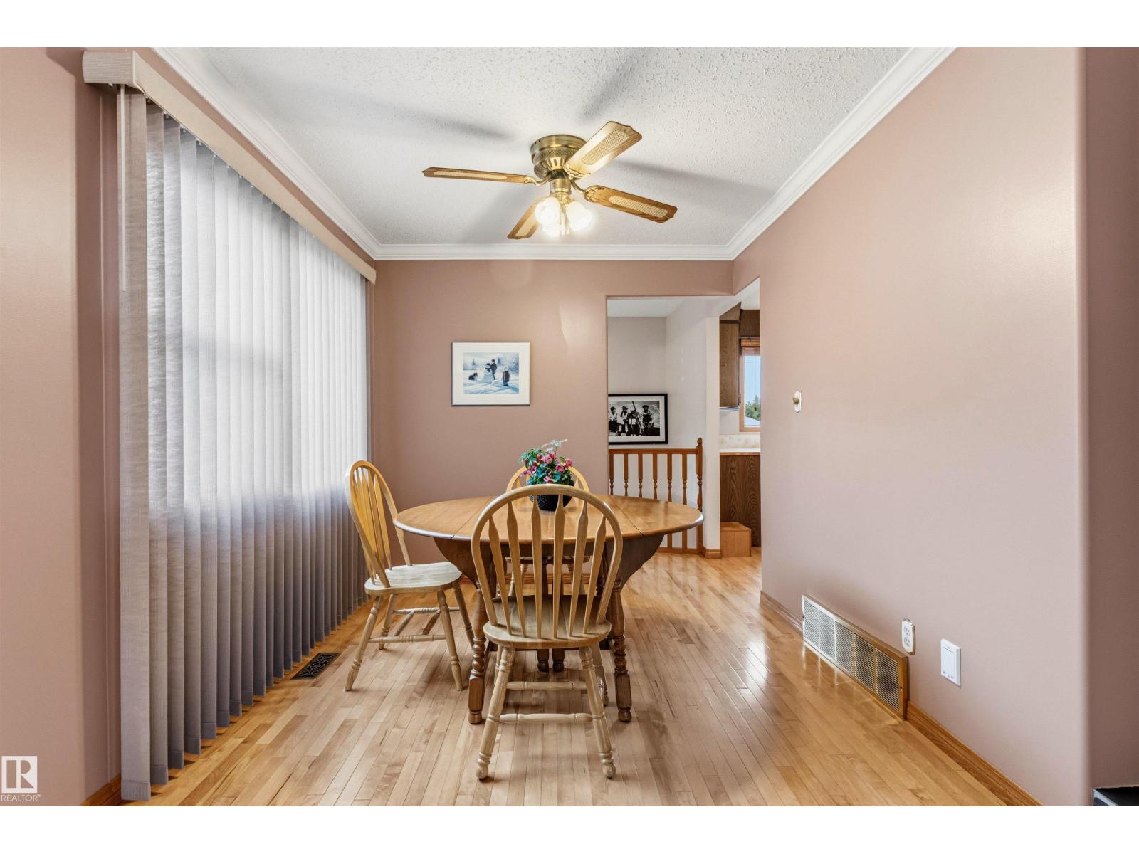 11014 163A AV NW - 12