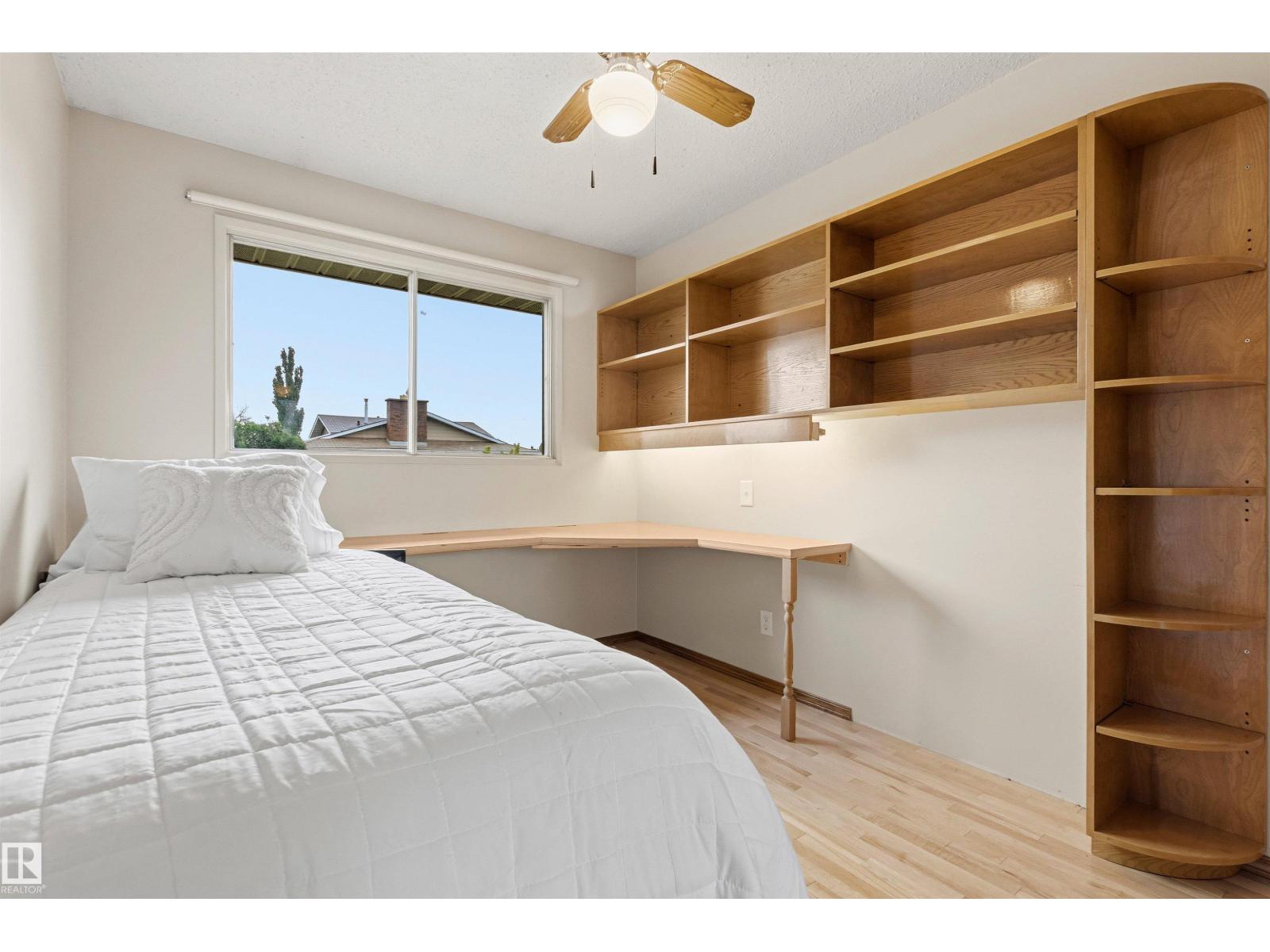 11014 163A AV NW - 25