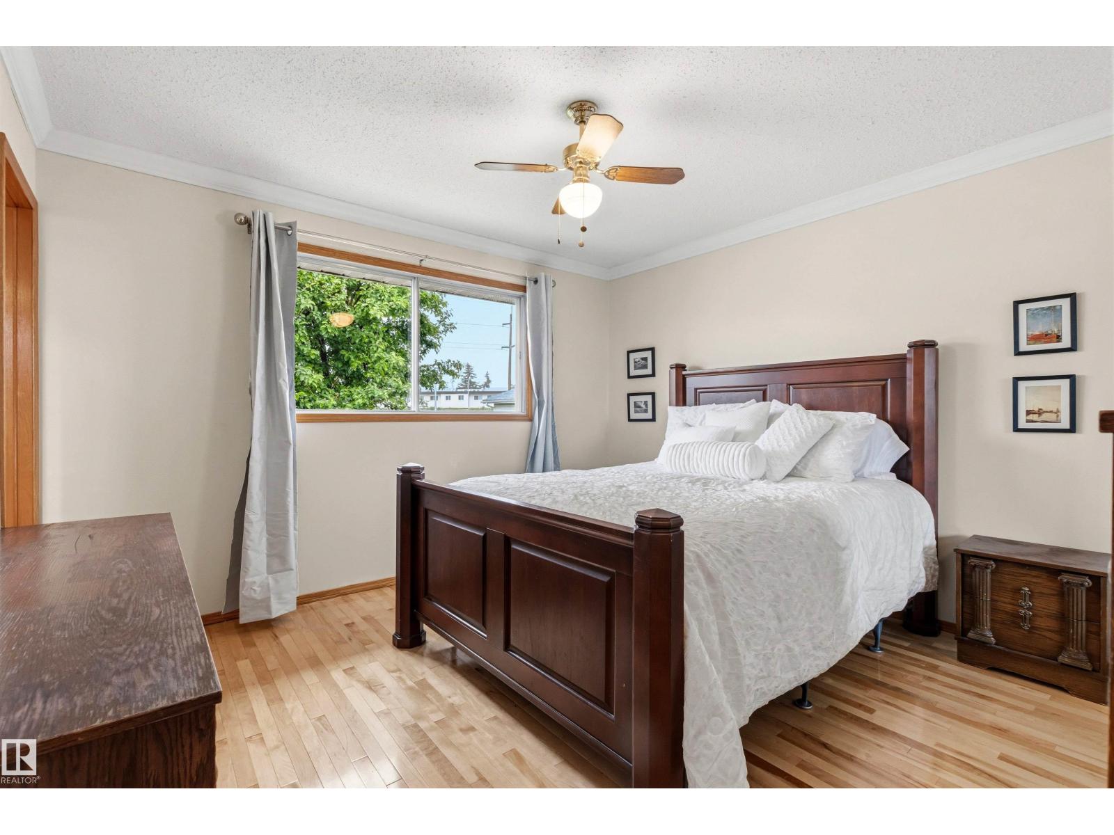 11014 163A AV NW - 27