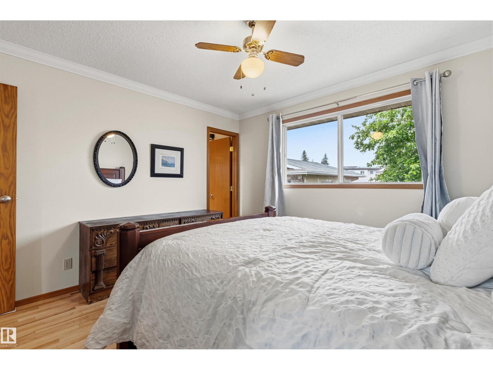 11014 163A AV NW - 28