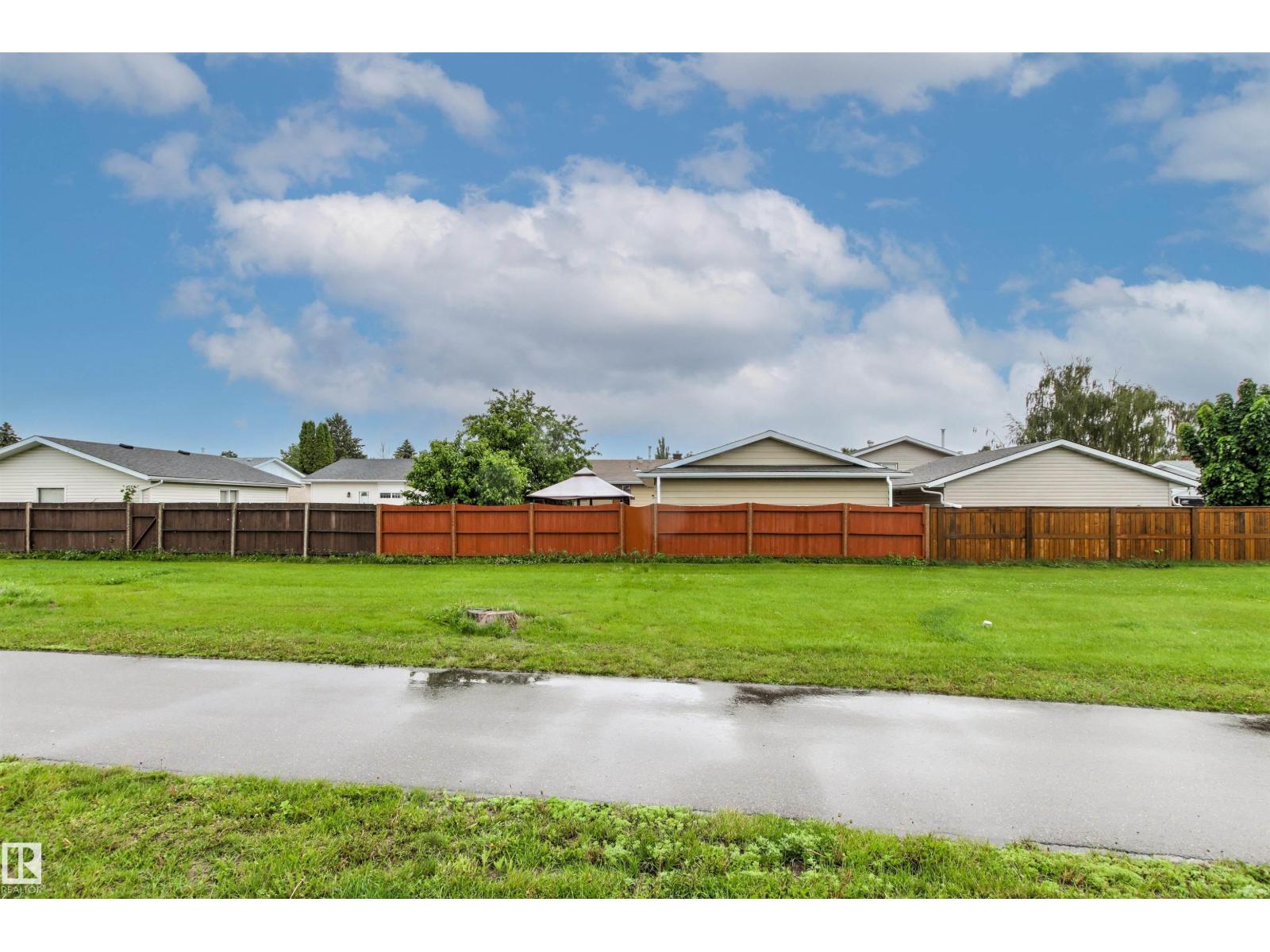 11014 163A AV NW - 66