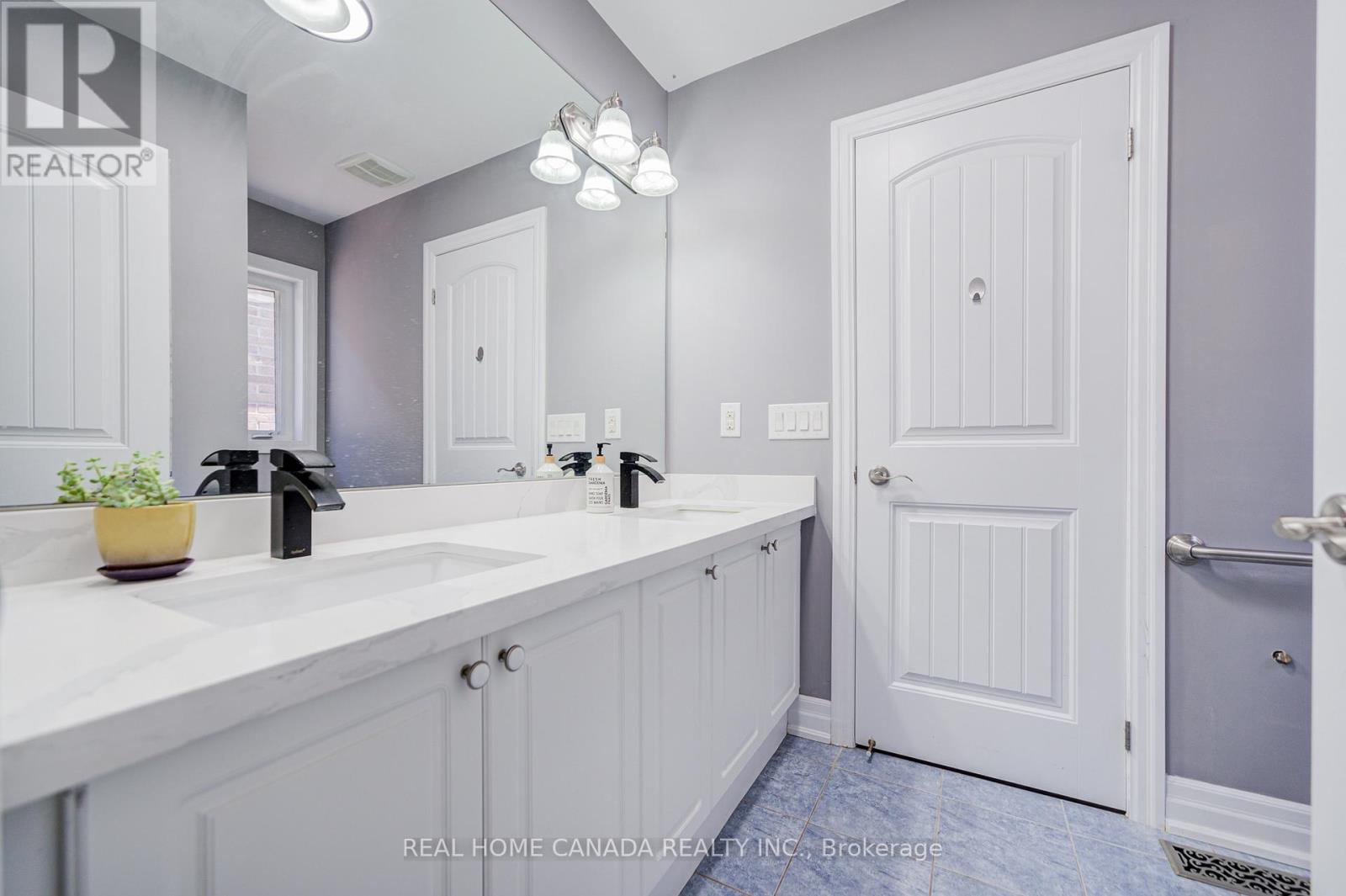617 WETTLAUFER TERRACE - 32
