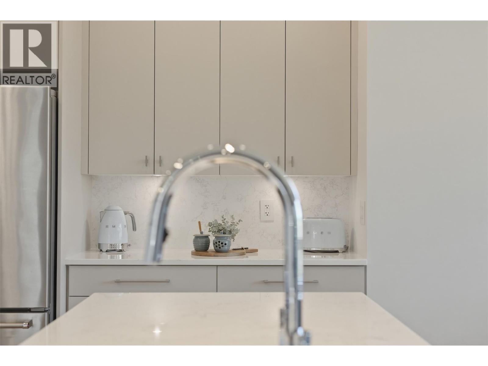 362 RUE CHEVAL NOIR - 17