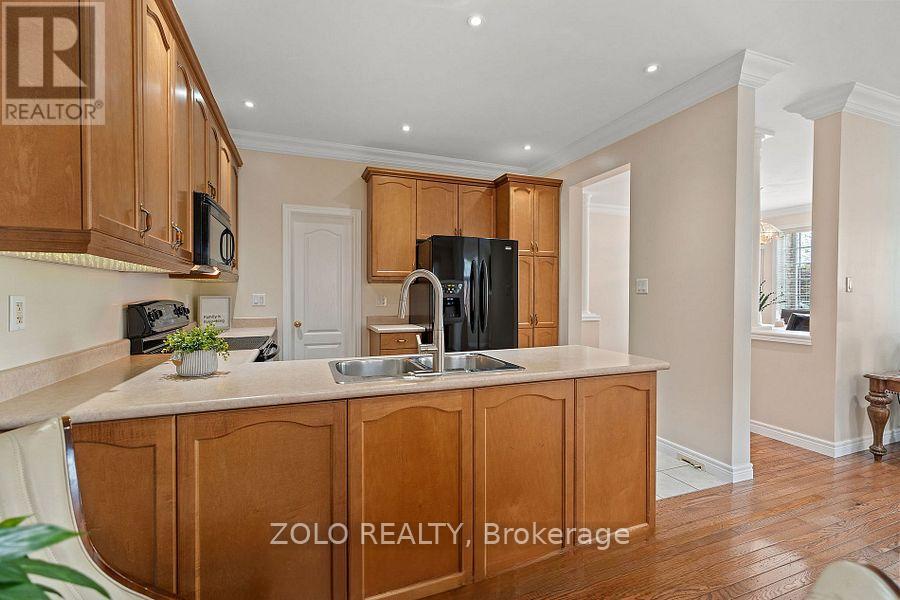 42 VINIFERA DRIVE - 20